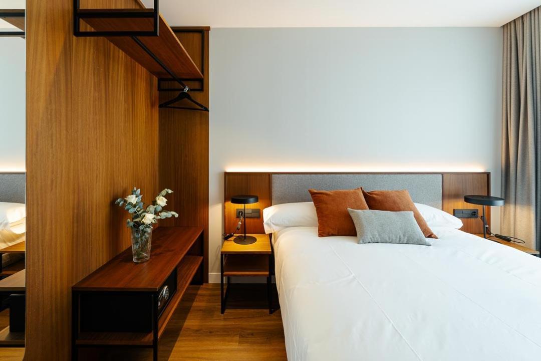 Apartamentos 2H Living レオン エクステリア 写真