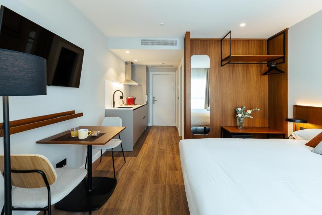 Apartamentos 2H Living レオン エクステリア 写真