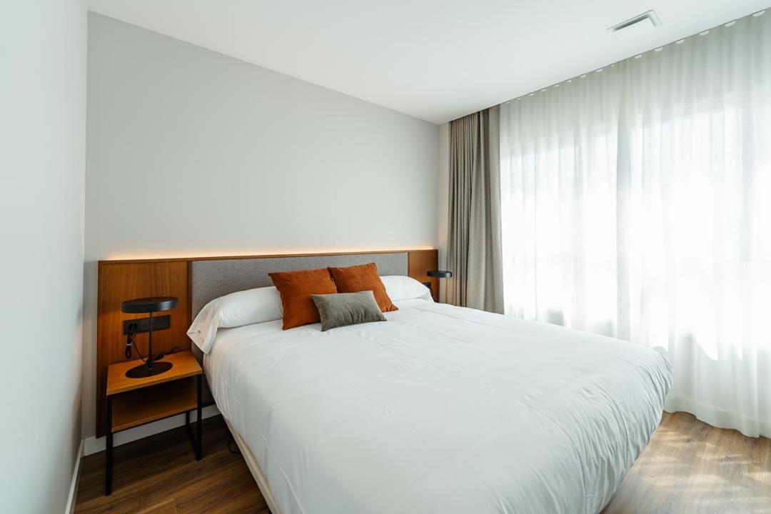 Apartamentos 2H Living レオン エクステリア 写真