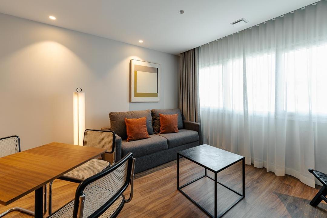 Apartamentos 2H Living レオン エクステリア 写真