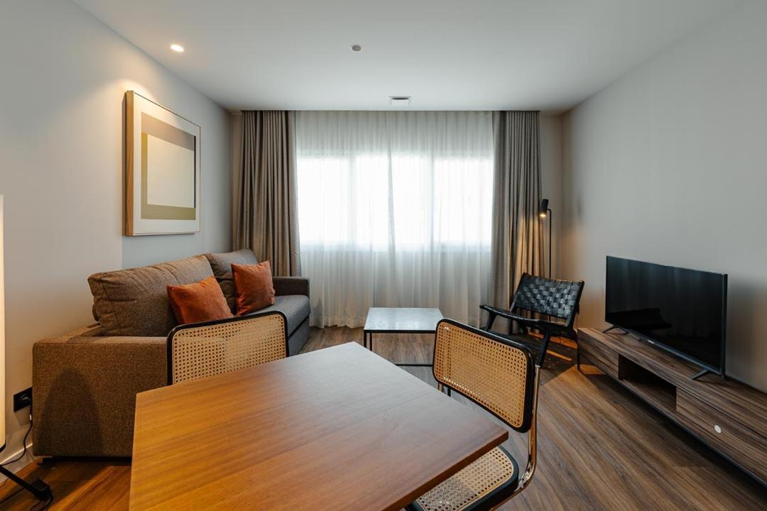 Apartamentos 2H Living レオン エクステリア 写真