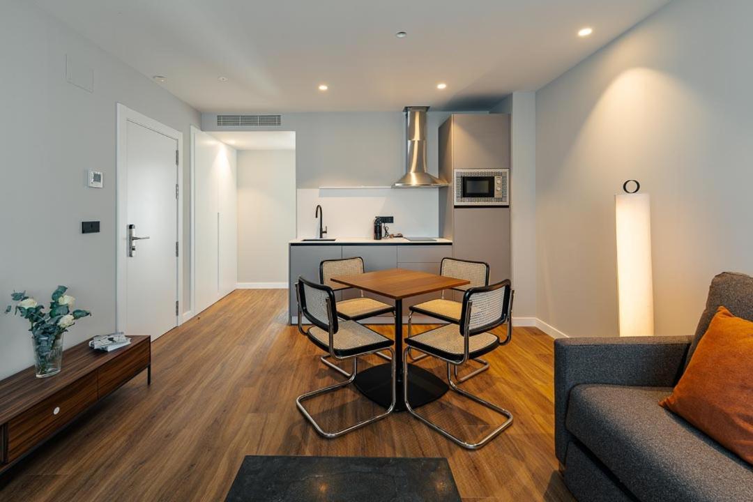 Apartamentos 2H Living レオン エクステリア 写真